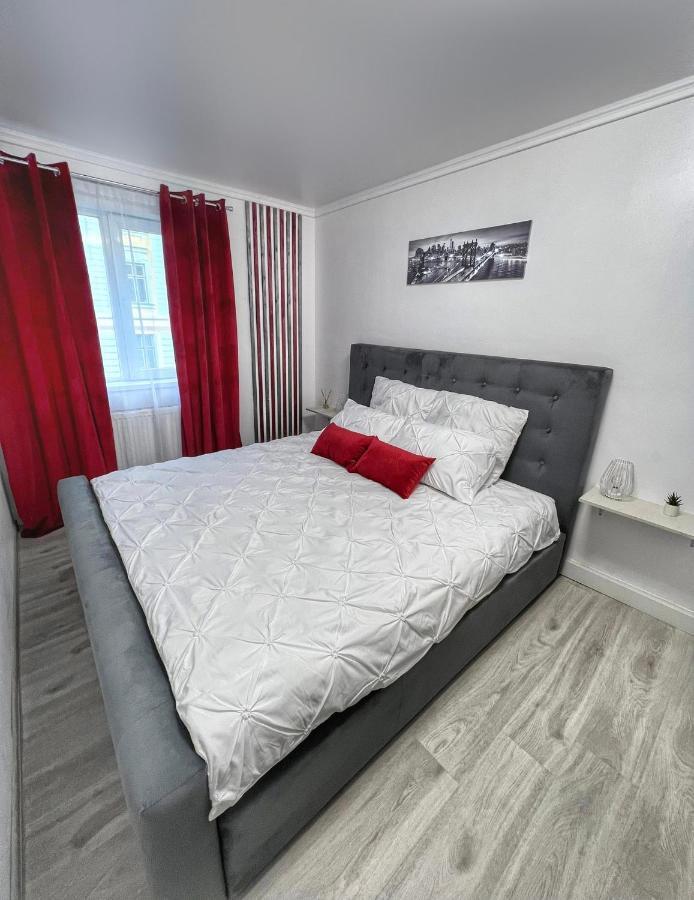 Luxor Ultra-Central Apartments 锡比乌 外观 照片